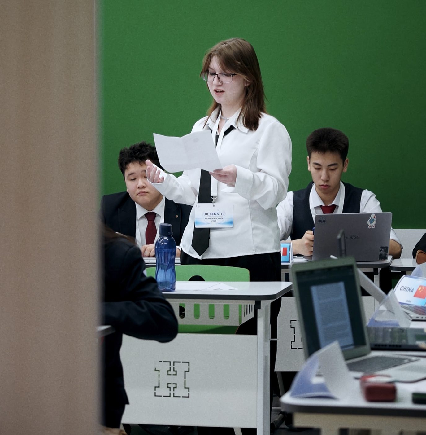 MUN (Model United Nations) - научная конференция